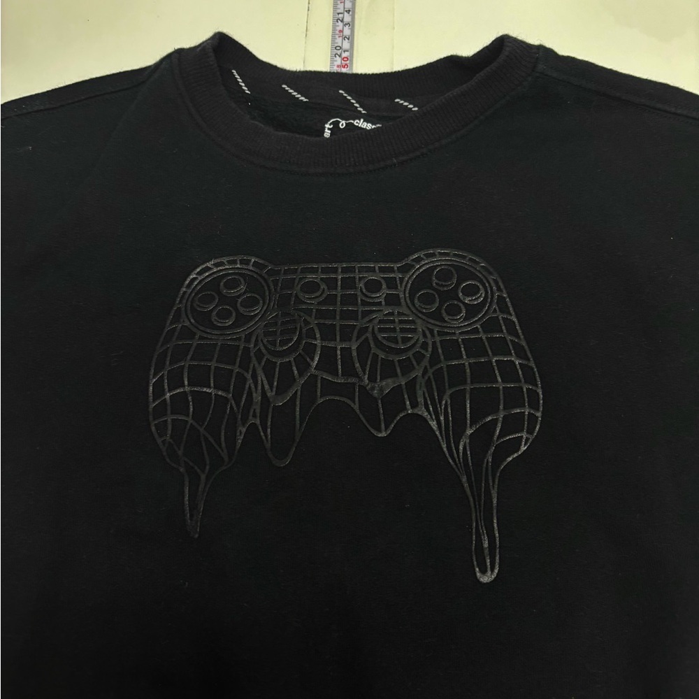 Art Class Black Gaming Controller Sweatshirt age 6-7